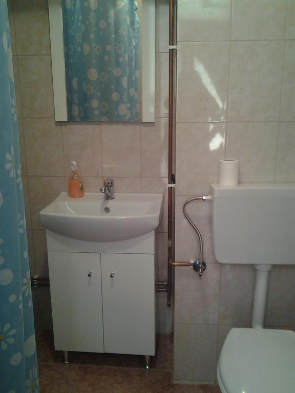Hotel Casa Rodisa Turda Esterno foto