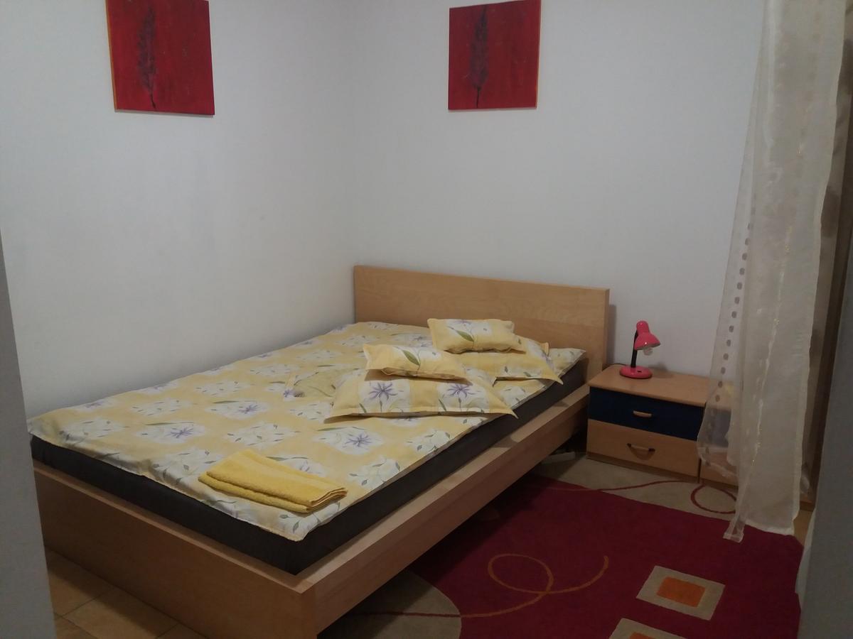 Hotel Casa Rodisa Turda Esterno foto